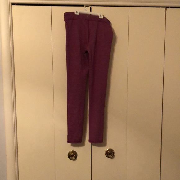 Women’s Old Navy Active Leggings - Picture 5 of 6
